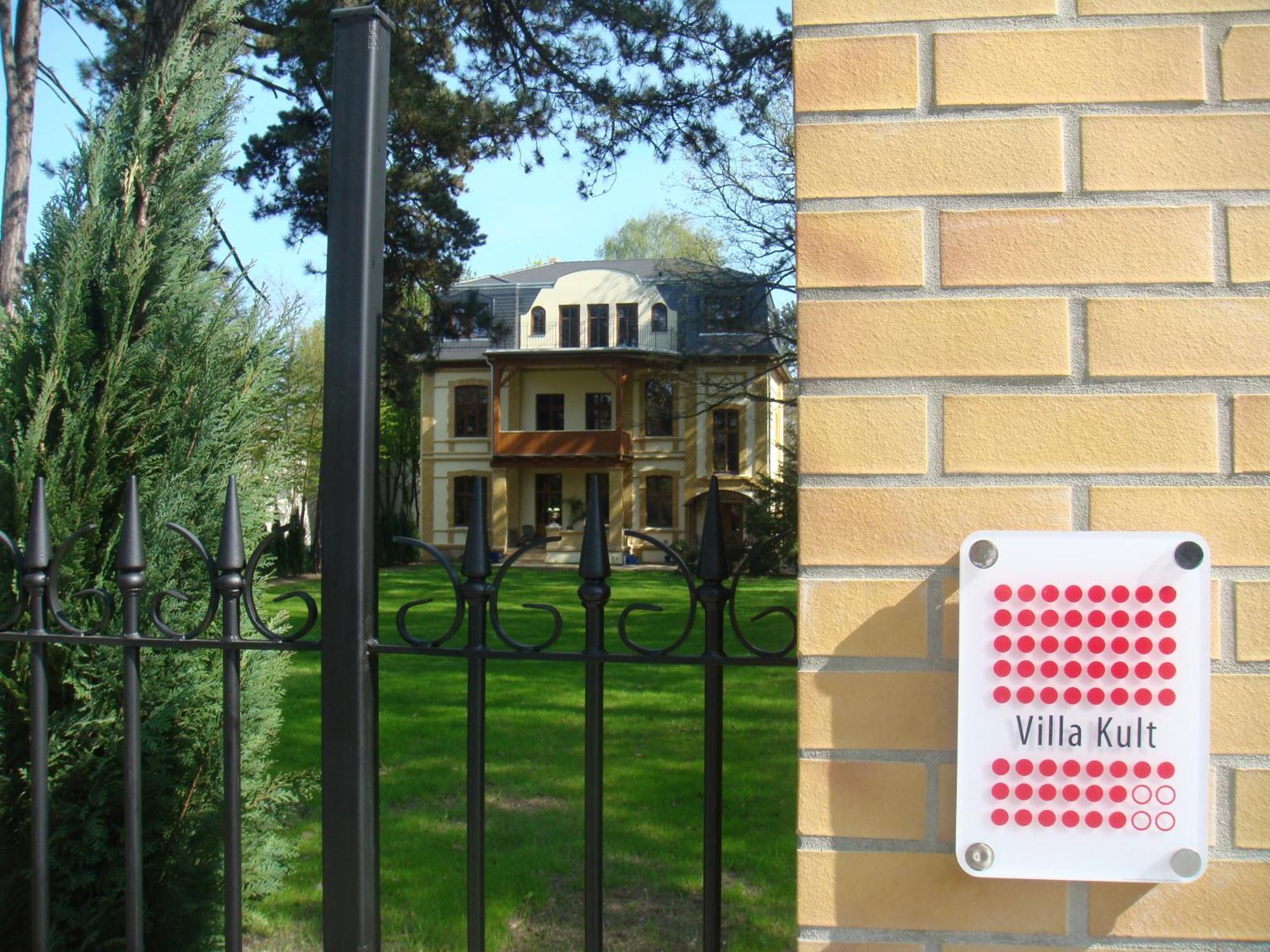Residenz Villa Kult เบอร์ลิน ภายนอก รูปภาพ
